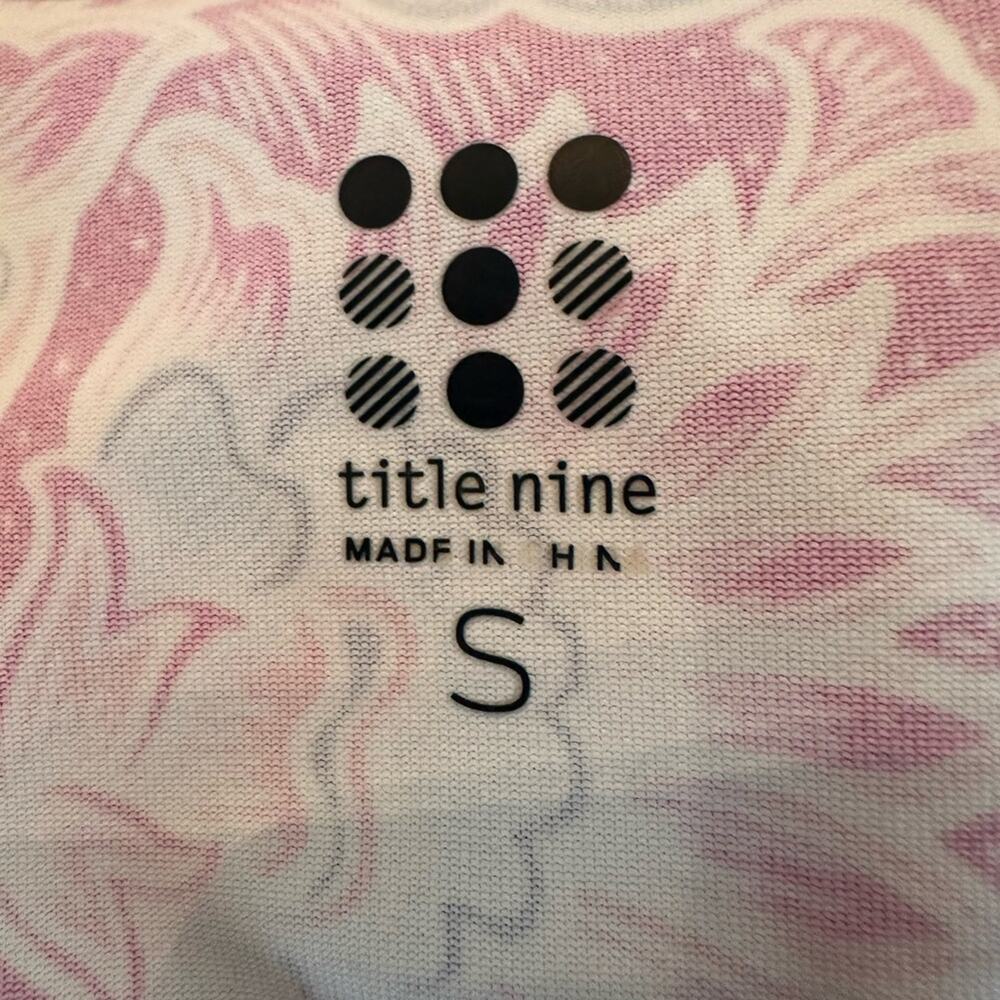 Title Nine Daring Active Dress Small Pink White Purple Stretch Empire Size Small - Picture 3 of 8